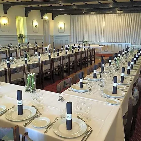 Inn Faergekro 3*