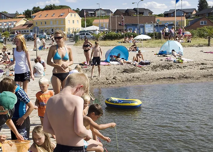 Faergekro Penzion Hvalpsund